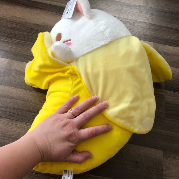 Funko Toys Funko Bananya Gamestop Exclusive Banana White Cat Anime